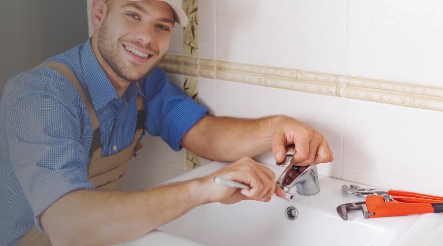 Handle or spout repair in North Hampton, OH